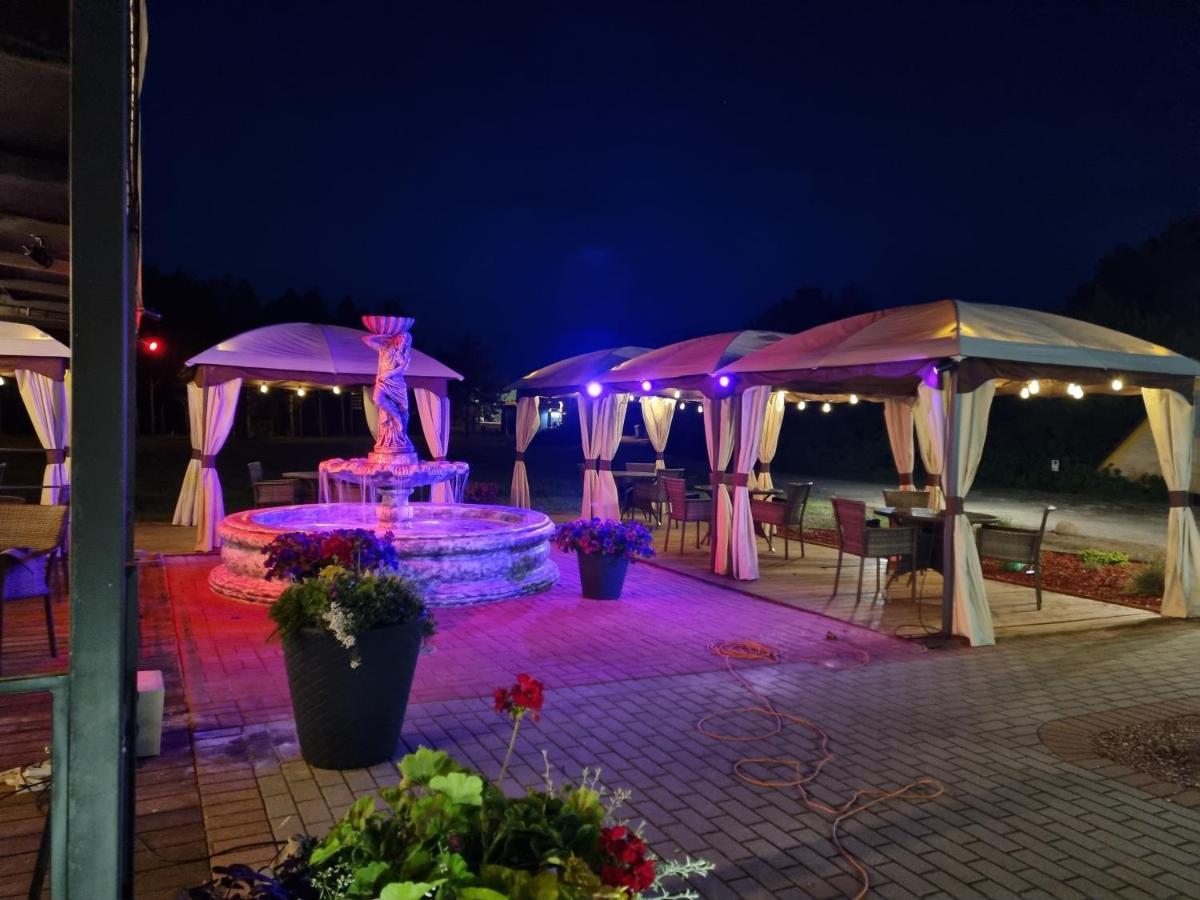 Отель Relax Park Швентой Экстерьер фото